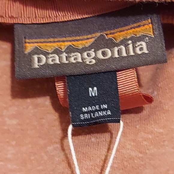 Women's Patagonia Hemp Pullover Sweatshirt NWT Size Medium Red Orange Rust NEW - Picture 3 of 3